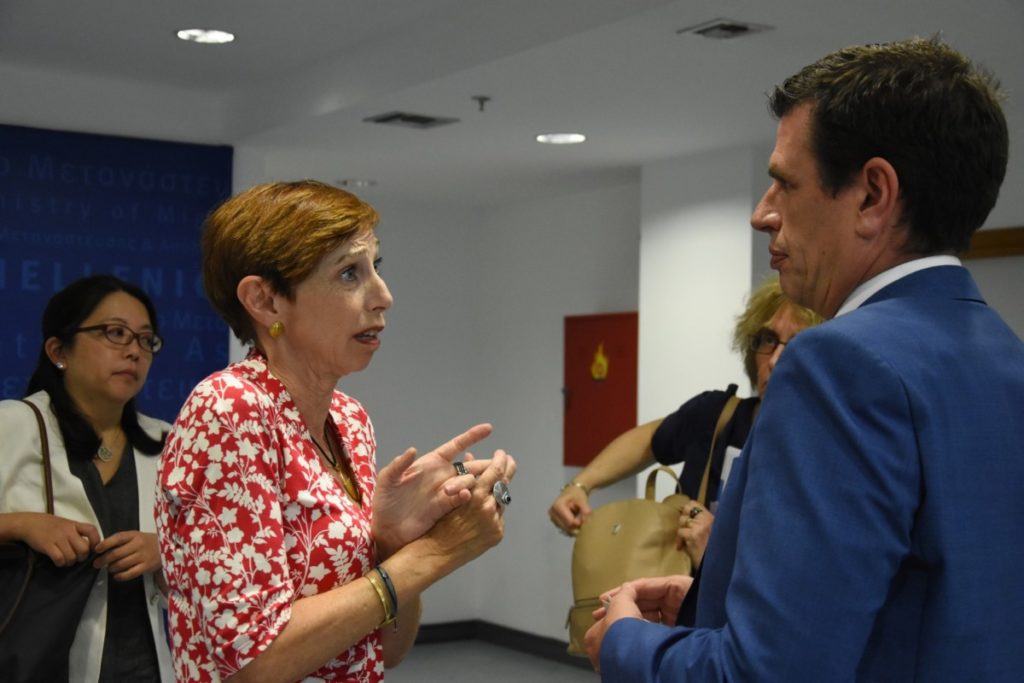 وزير الهجرة واللجوء - وزير الهجرة واللجوء يلتقي برئيسة مفوضية الأمم المتحدة لشؤون اللاجئين في اليونان لتعزيز التعاون